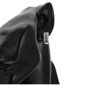 Elegants komplekts -auskari un gredzens ar baltiem cirkoniem un rodija pārklājumu, 